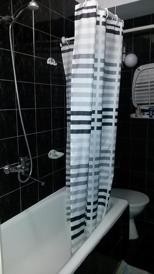 Apartment On Rusanivska Naberezhnaya 22 Киев Екстериор снимка